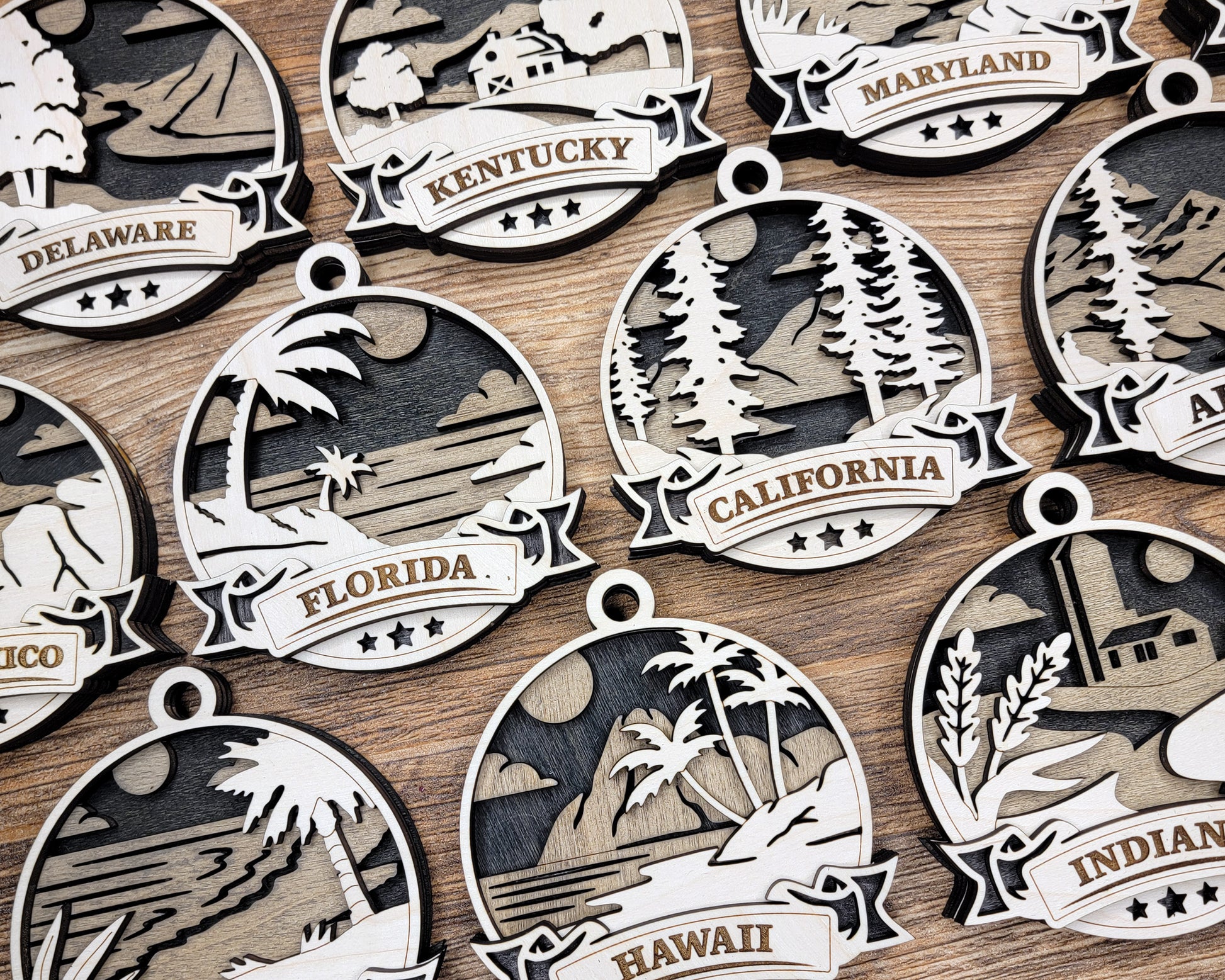 Discover America Ornaments - A unique ornament for each State! - The Salty Lick Mercantile