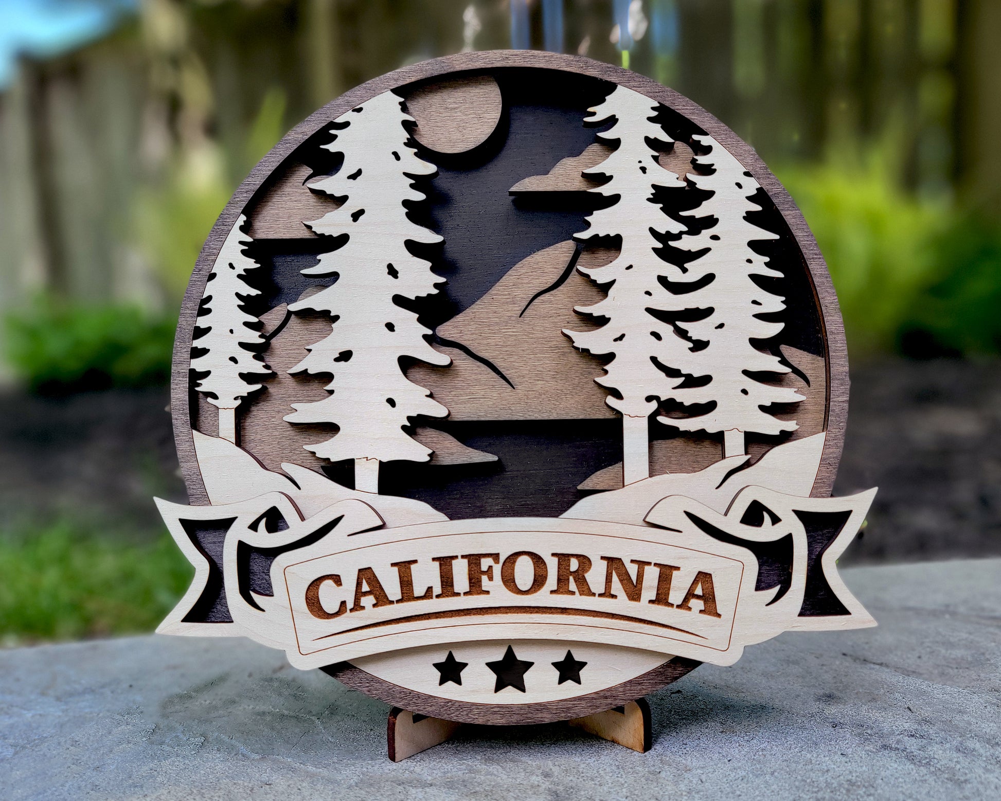 Discover America Ornaments - A unique ornament for each State! - The Salty Lick Mercantile