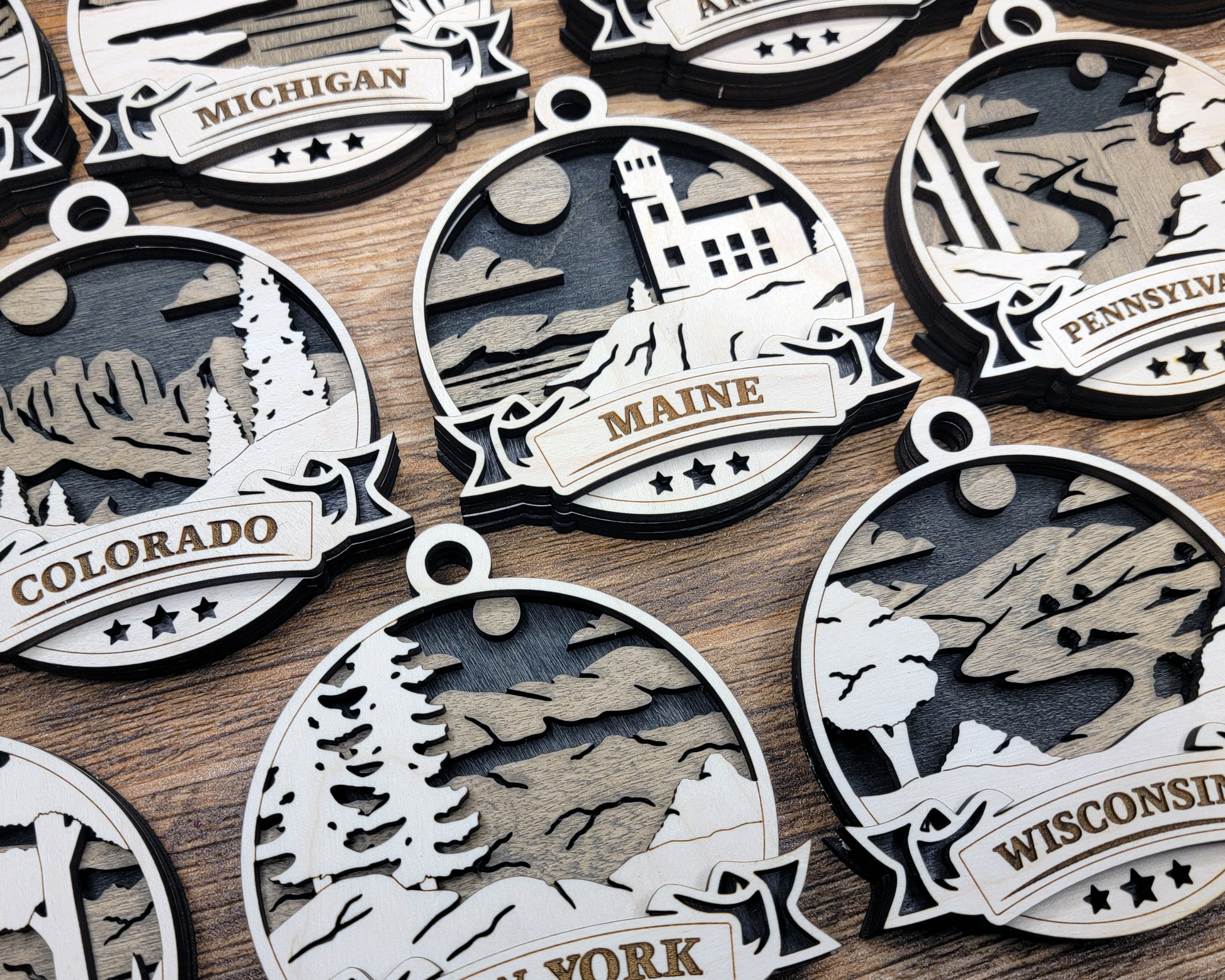 Discover America Ornaments - A unique ornament for each State! - The Salty Lick Mercantile