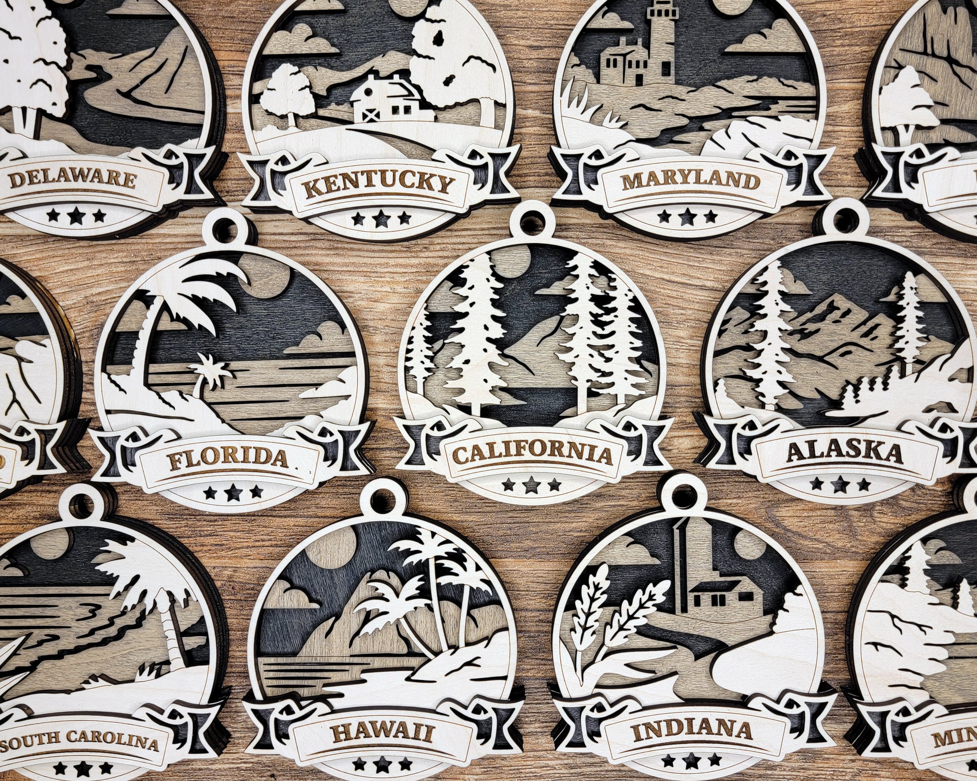 Discover America Ornaments - A unique ornament for each State! - The Salty Lick Mercantile