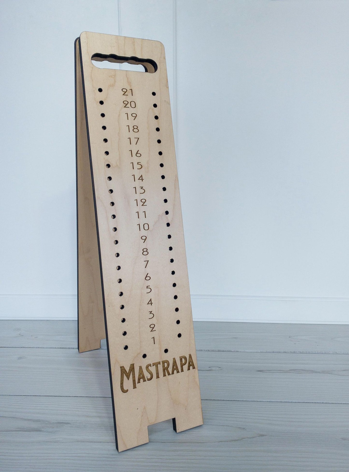 Custom "Junior" Standing Cornhole / Horseshoe Scoreboard - The Salty Lick Mercantile